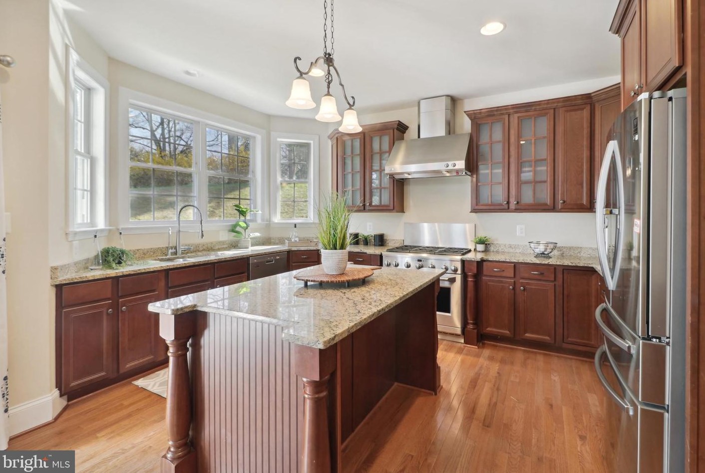 9712 Centennial Meadows Ln, Ellicott MD  21042-6330 exterior