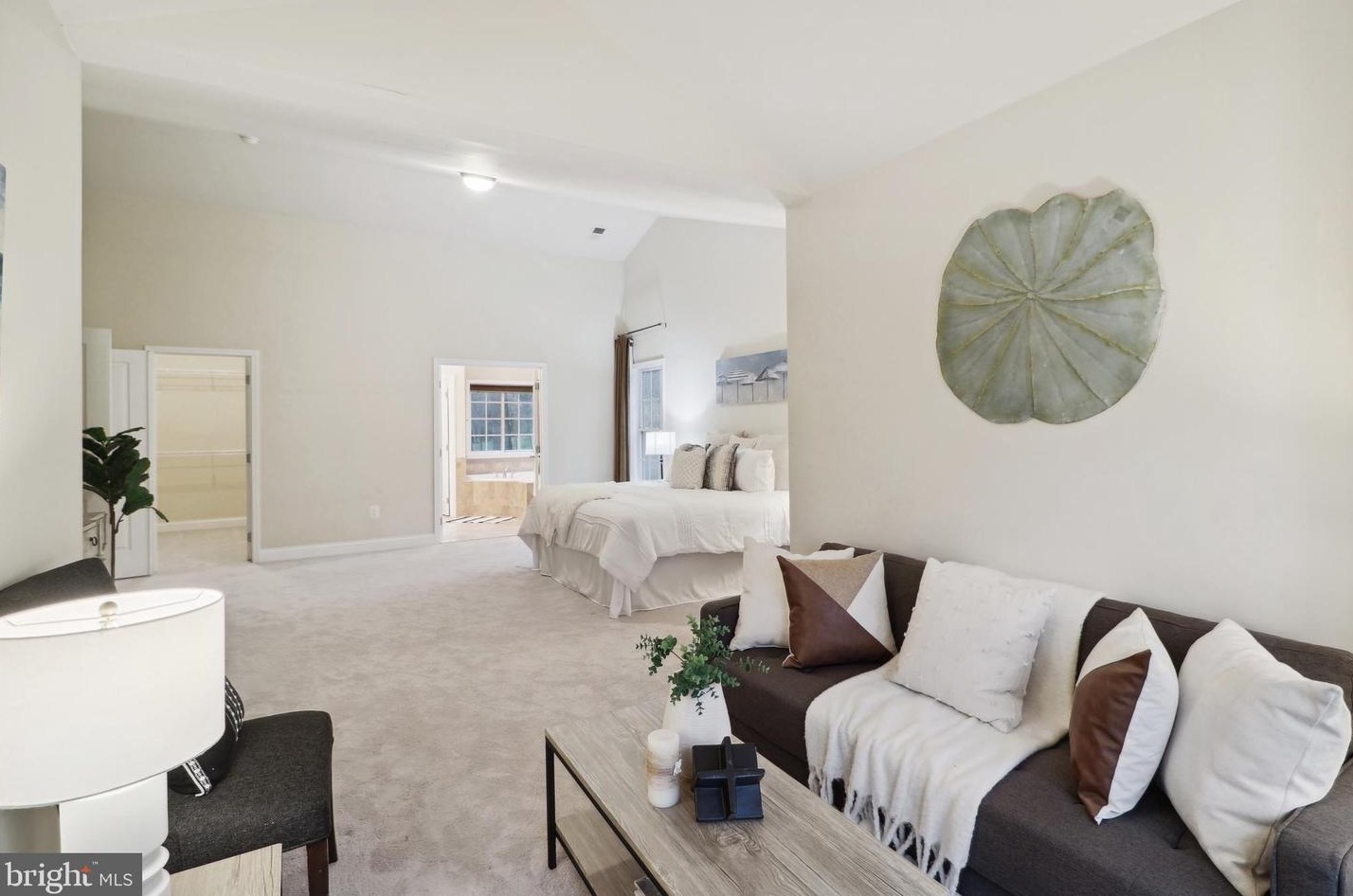 9712 Centennial Meadows Ln, Ellicott MD  21042-6330 exterior