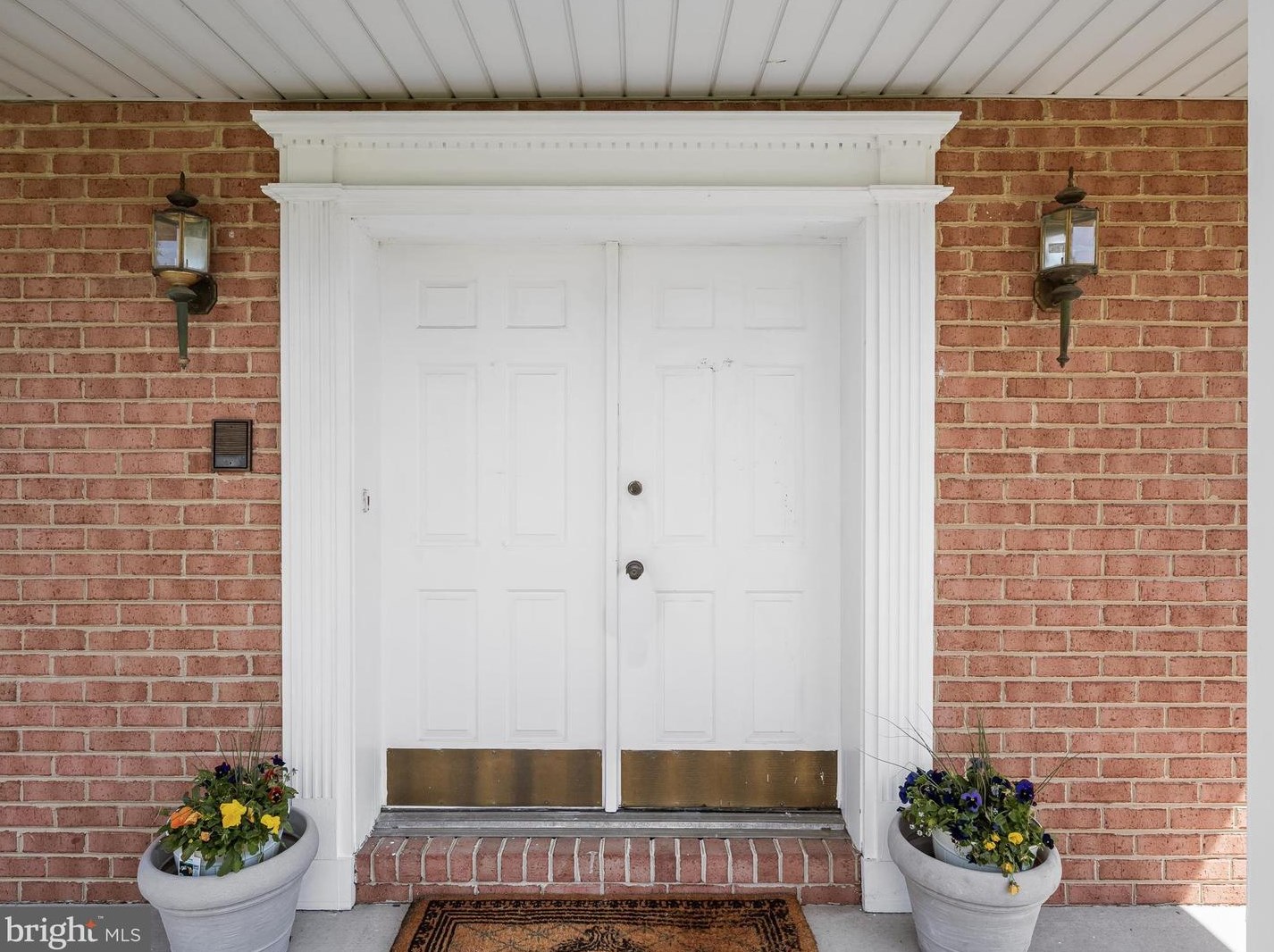 9035 Furrow Ave, Ellicott MD 21042-1841 exterior