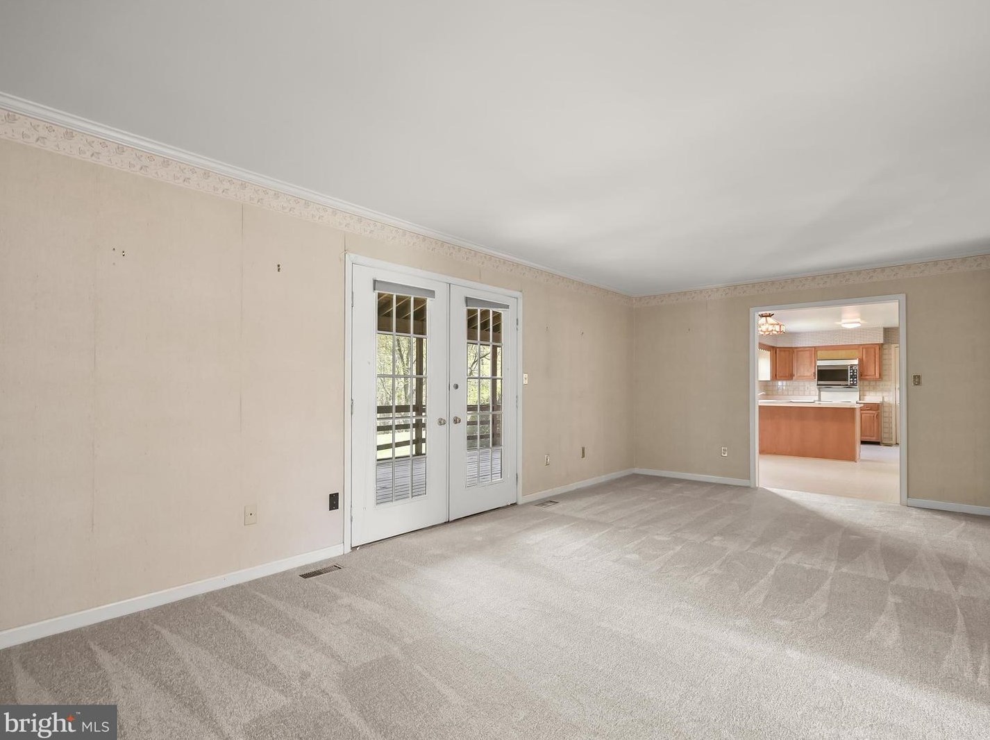 9035 Furrow Ave, Ellicott MD 21042-1841 exterior