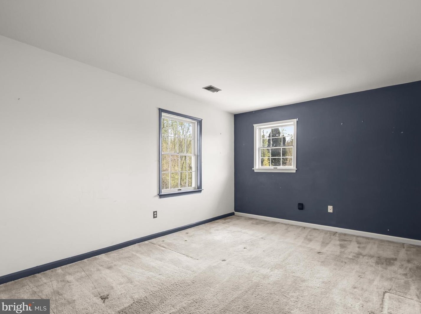 9035 Furrow Ave, Ellicott MD 21042-1841 exterior