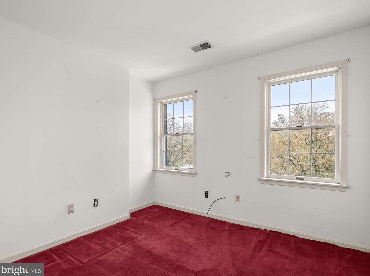 9035 Furrow Ave, Ellicott MD 21042-1841 exterior