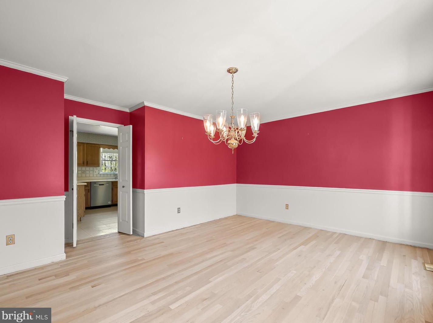 9035 Furrow Ave, Ellicott MD 21042-1841 exterior