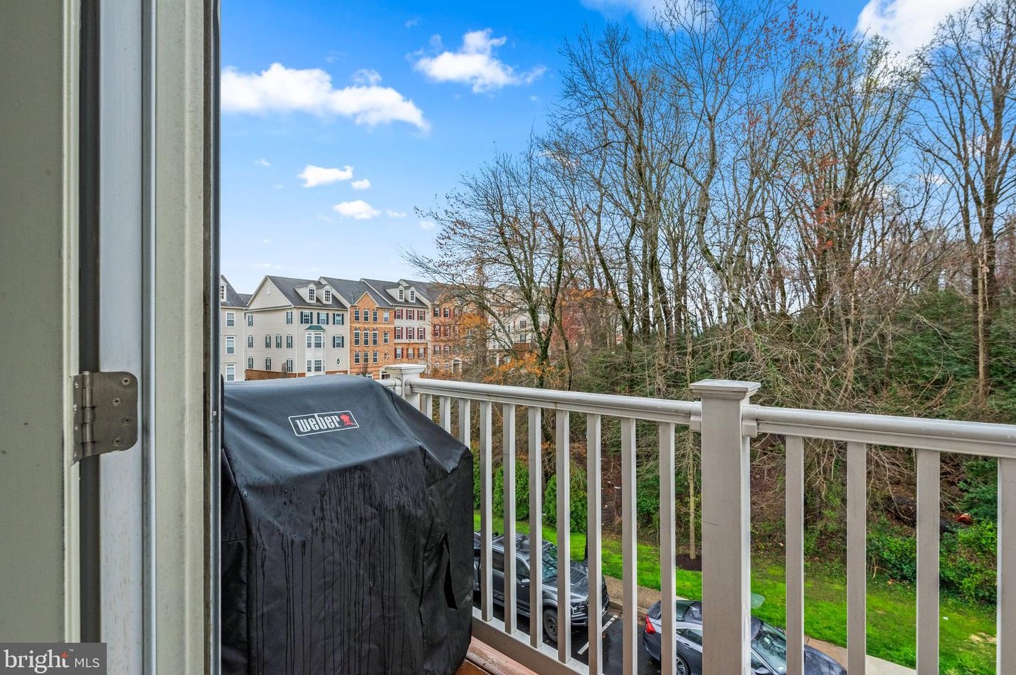 7104 Daniel John Dr, Baltimore MD  21075-5452 exterior