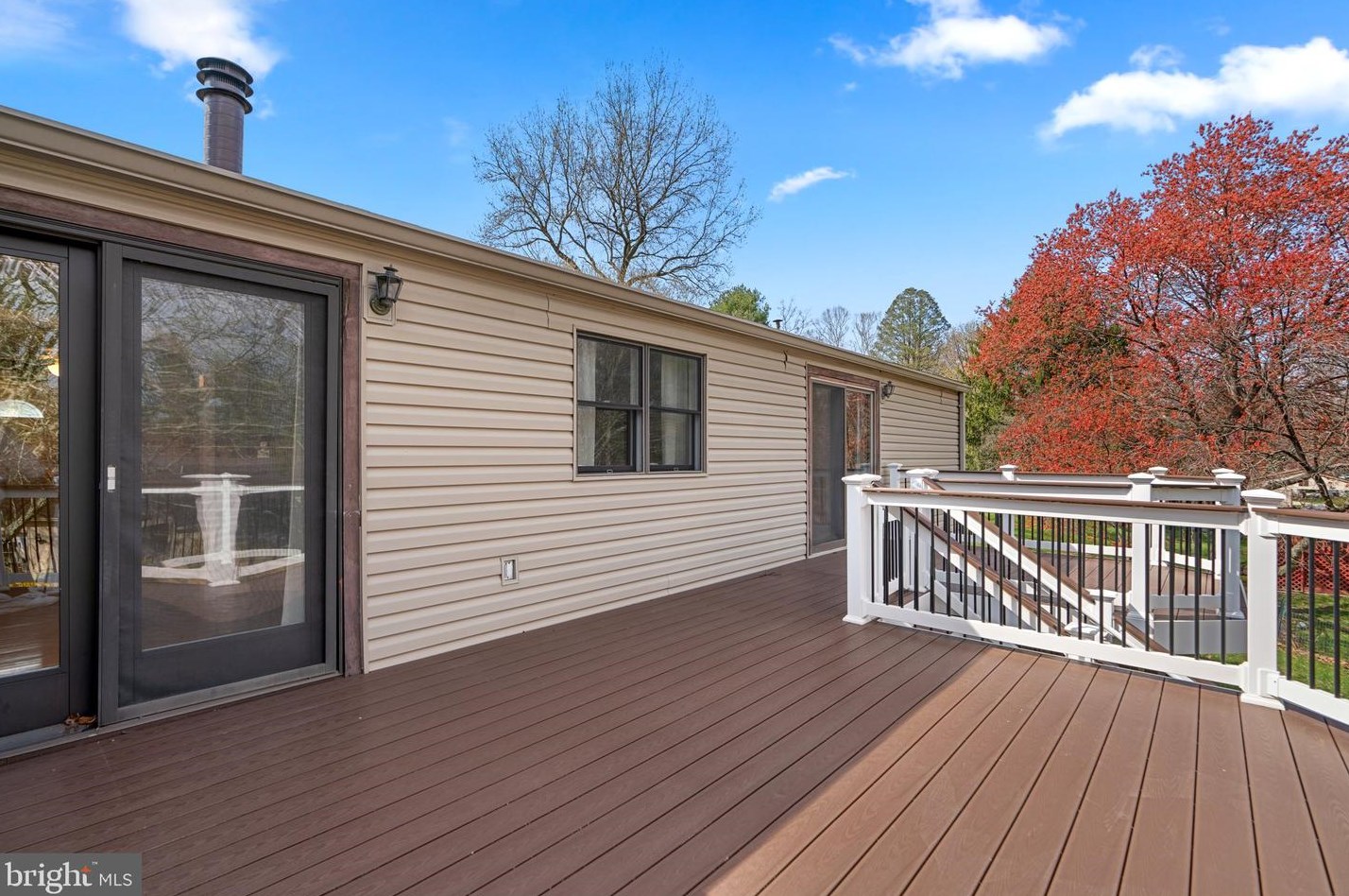 6824 Pyramid Way, Columbia MD 21044-4118 exterior