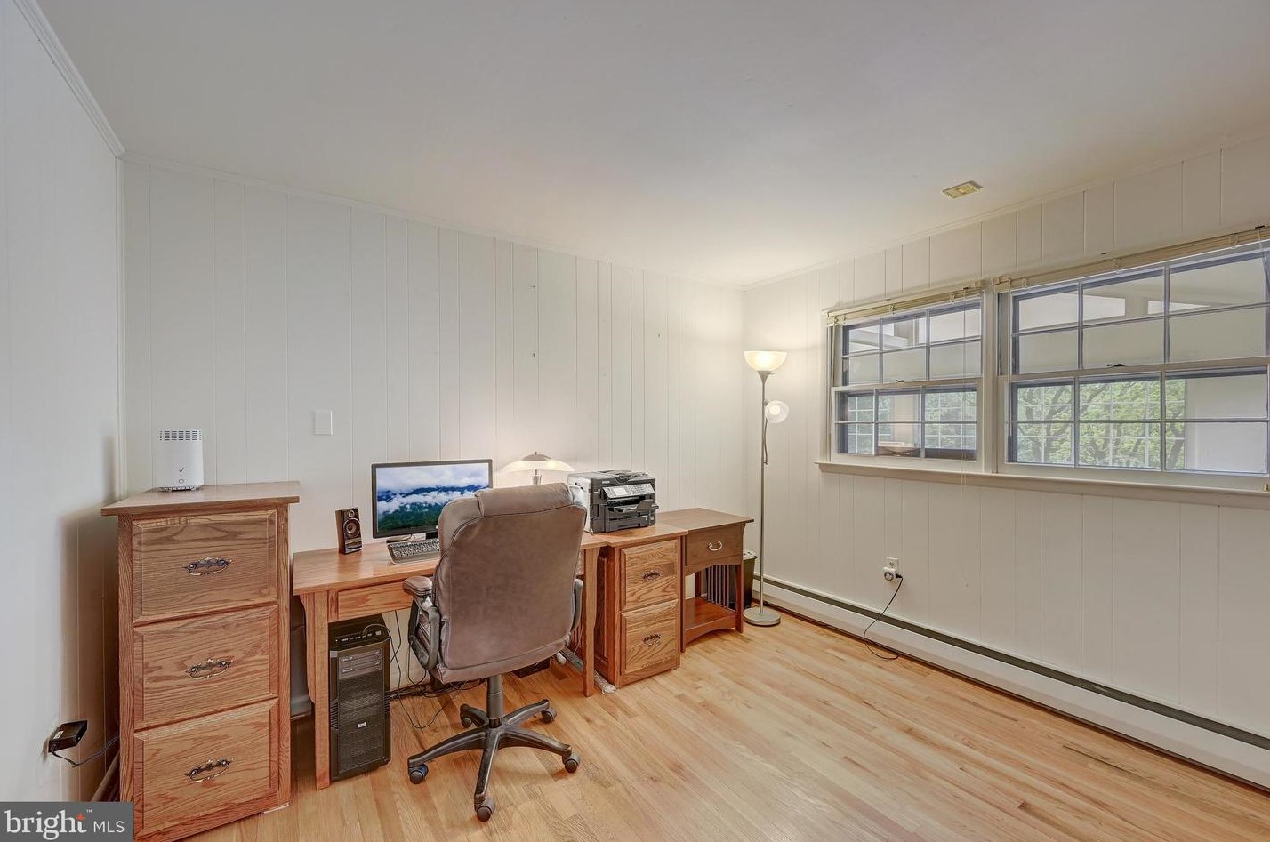 9032 Overhill Dr, Ellicott MD 21042-5221 exterior