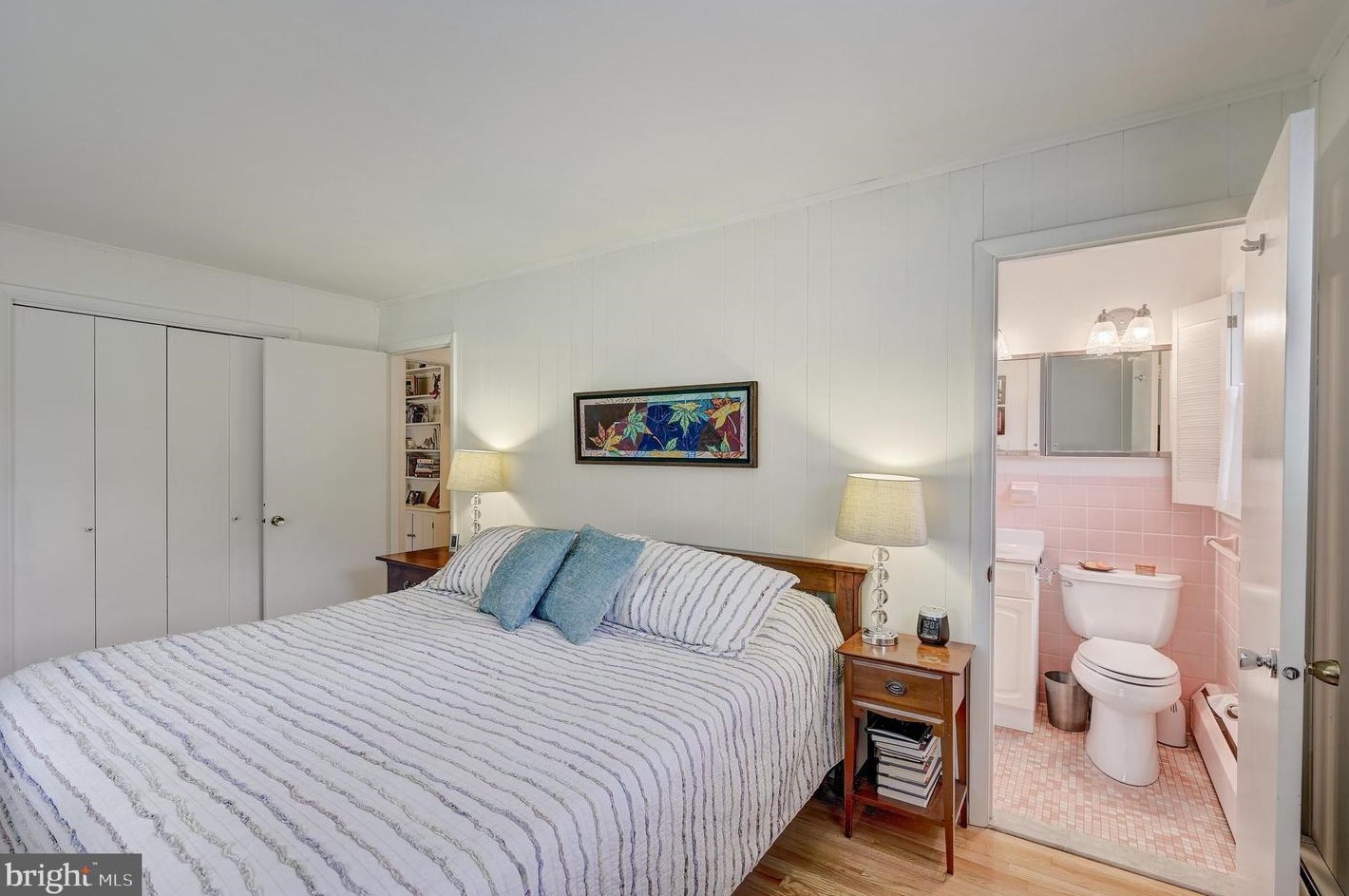 9032 Overhill Dr, Ellicott MD 21042-5221 exterior