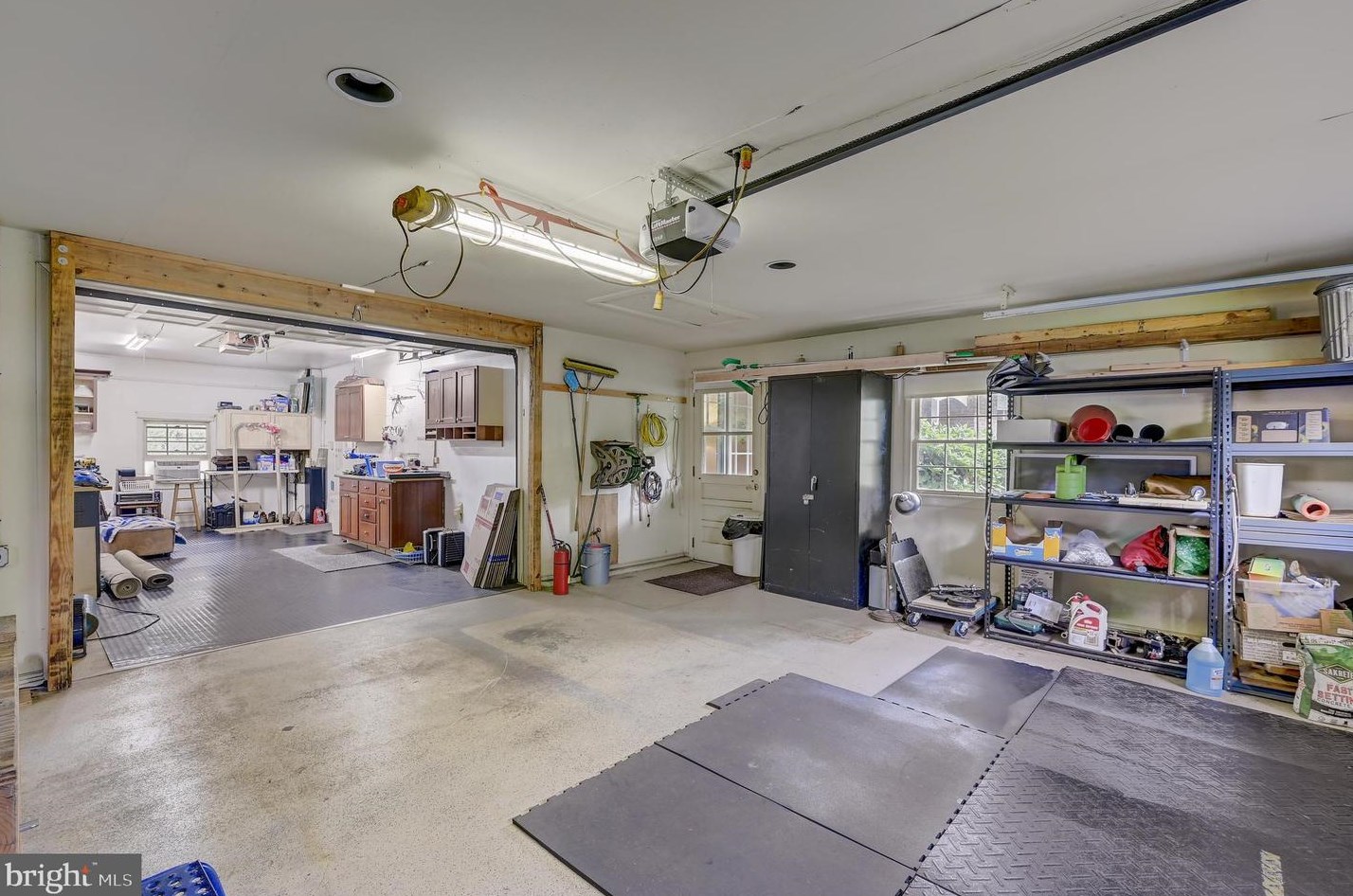 9032 Overhill Dr, Ellicott MD 21042-5221 exterior