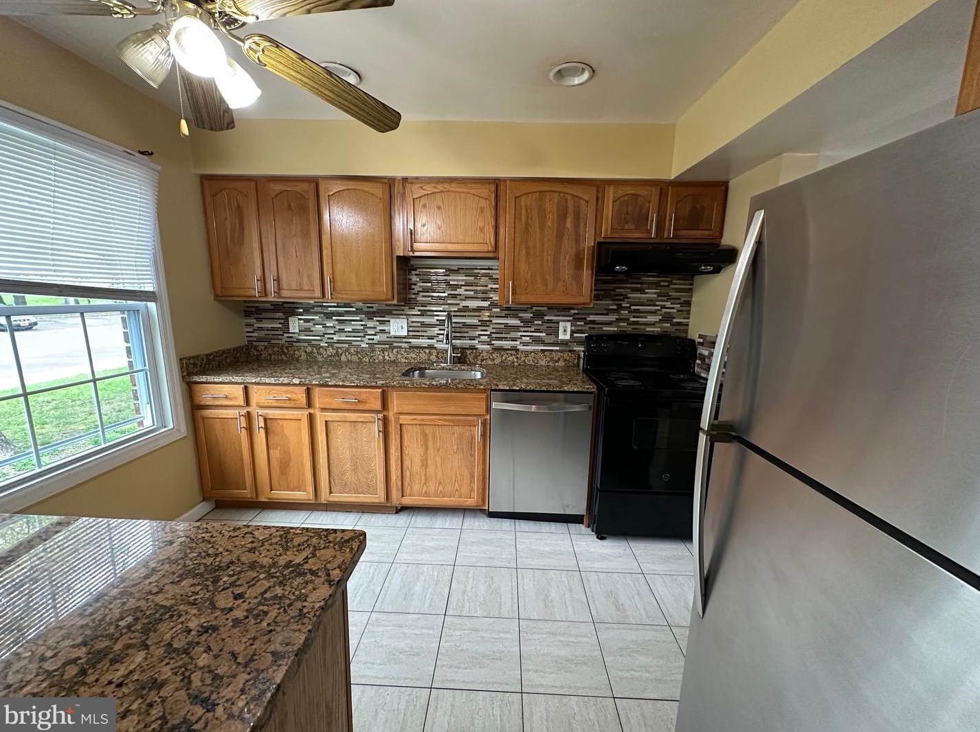 5720 Yellowrose Ct, Columbia, MD 21045