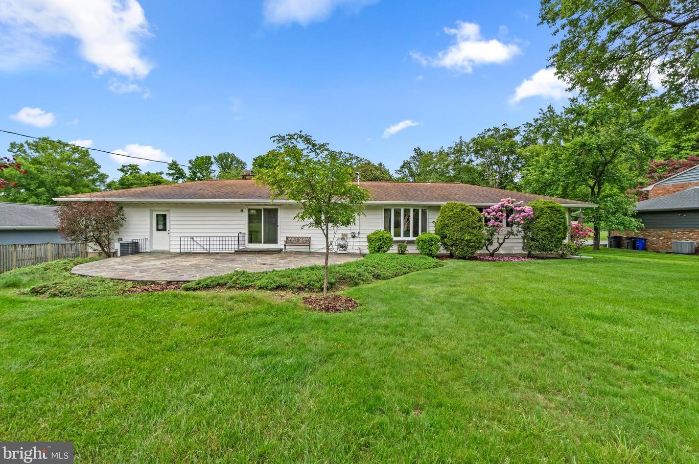 3717 Macalpine Rd, Ellicott MD 21042-5323 exterior