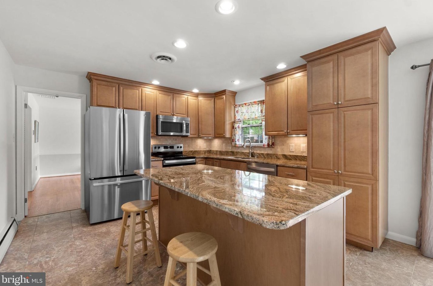 3717 Macalpine Rd, Ellicott MD 21042-5323 exterior