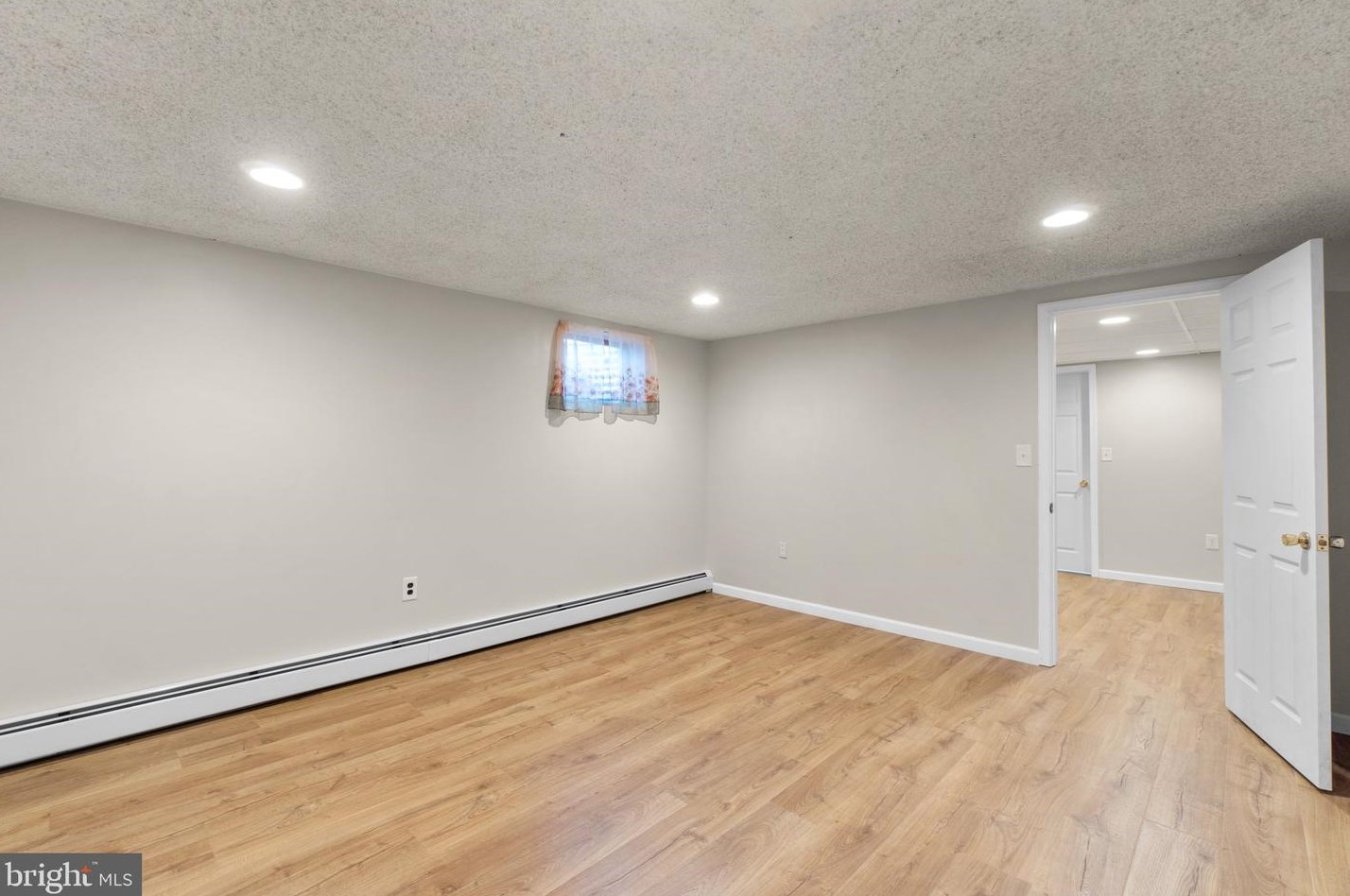 3717 Macalpine Rd, Ellicott MD 21042-5323 exterior