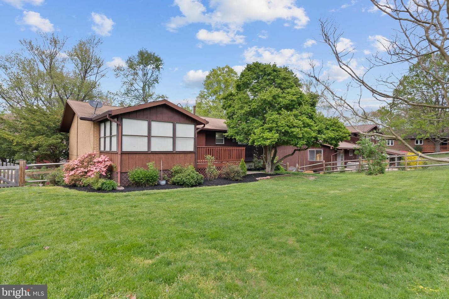 10726 Evening Wind Ct, Columbia MD  21044-2412 exterior