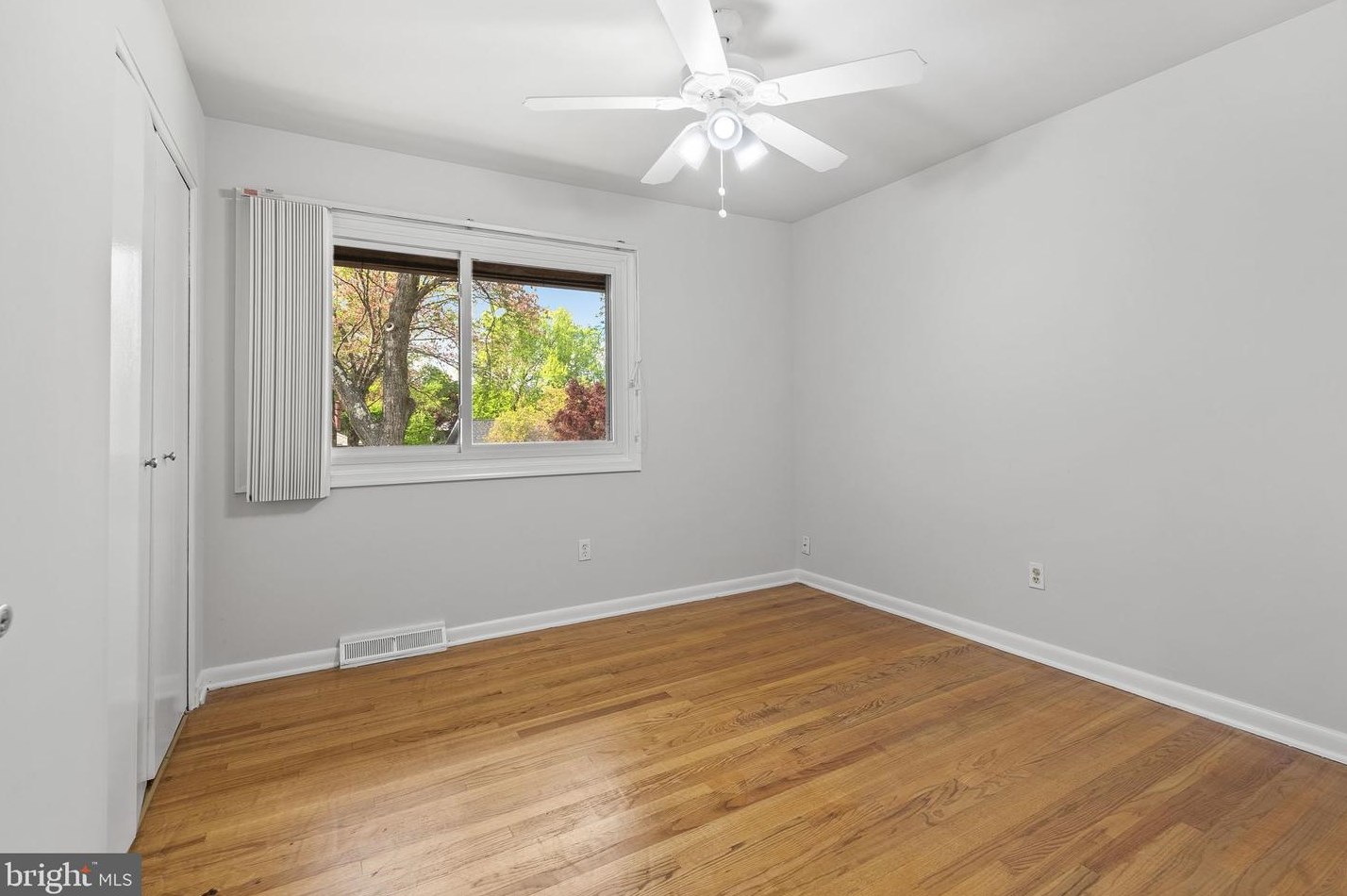 10726 Evening Wind Ct, Columbia MD  21044-2412 exterior