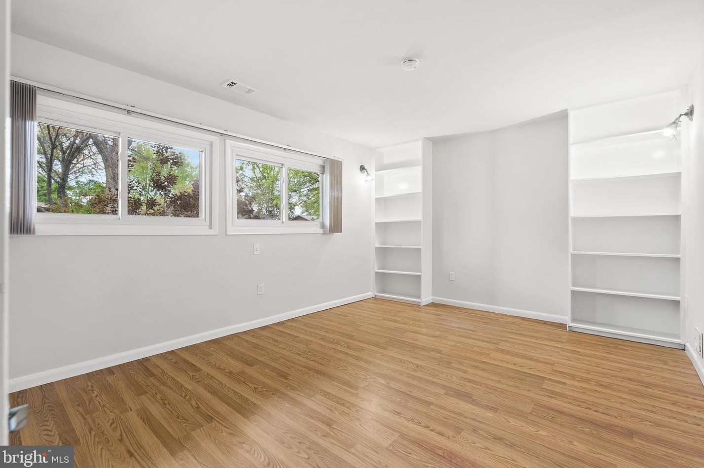 10726 Evening Wind Ct, Columbia MD  21044-2412 exterior