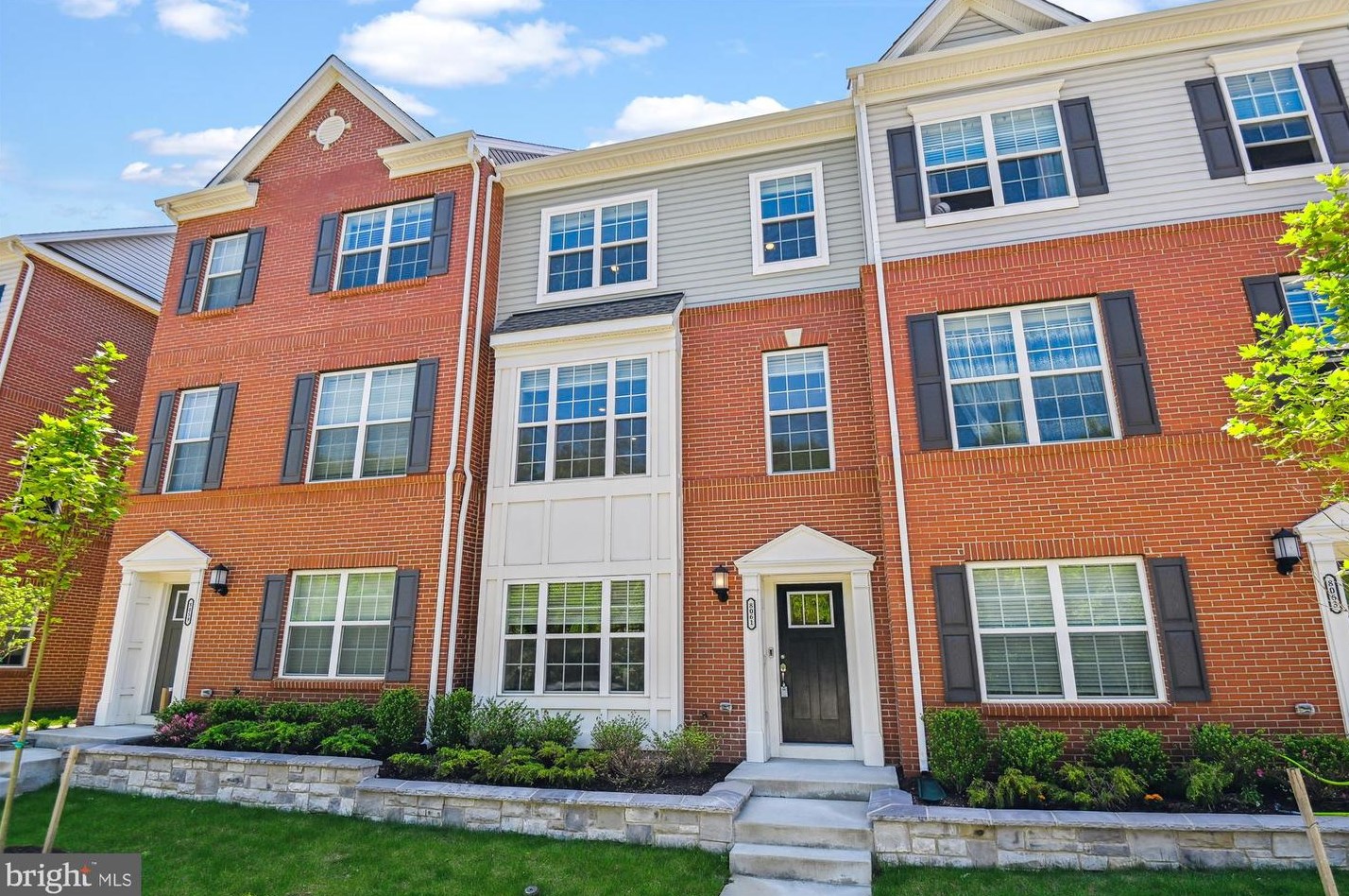 8061 Blue Stream Dr, Baltimore, MD 21075