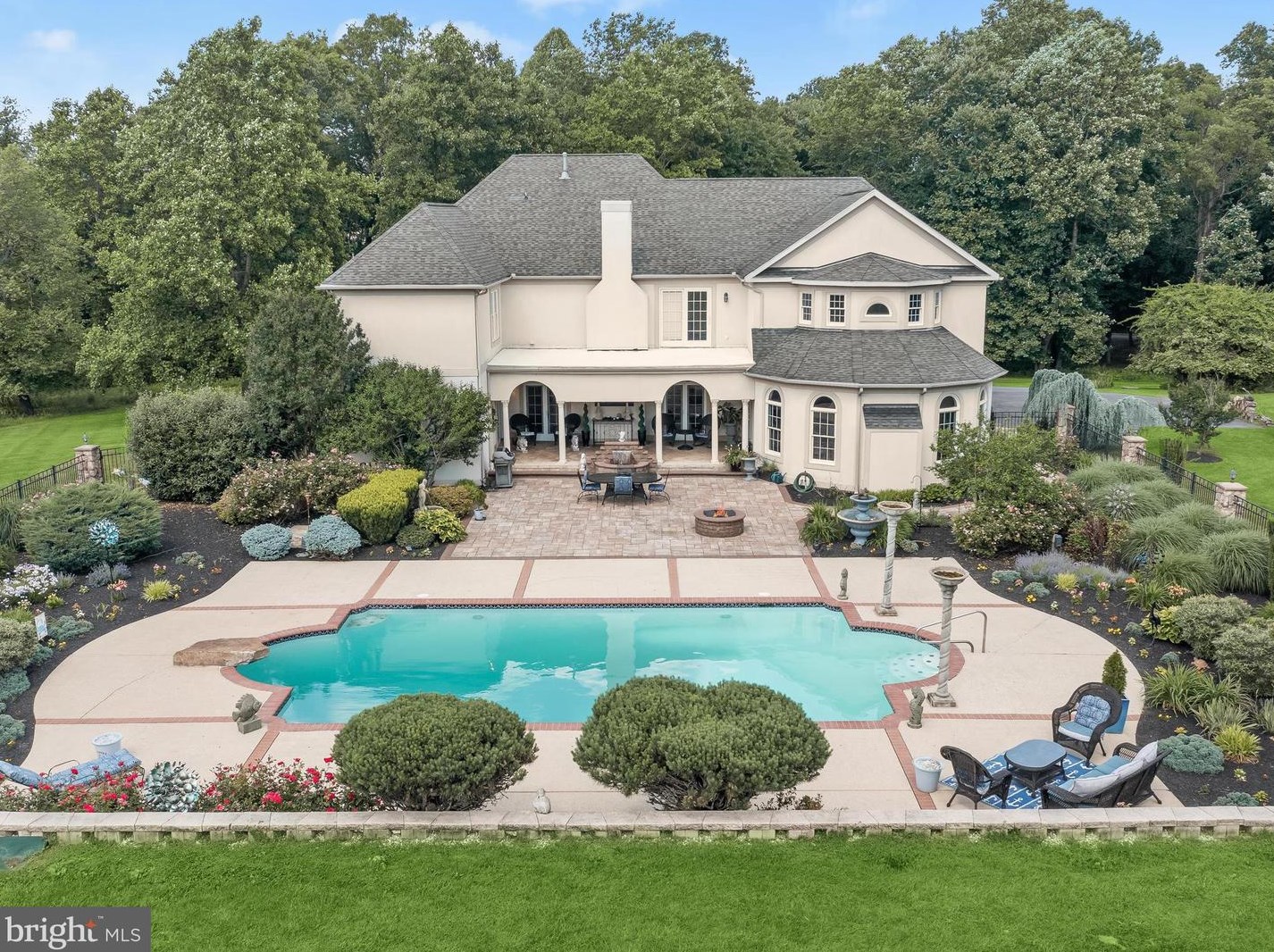 11516 Winchester Ln, Ellicott, MD 21042-2039