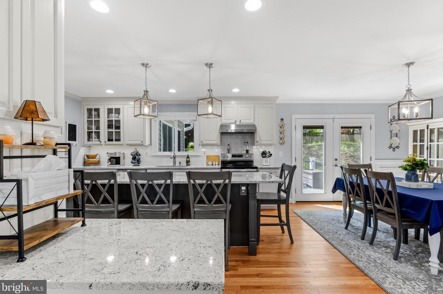 9321 Dunloggin Rd, Ellicott MD 21042-5115 exterior