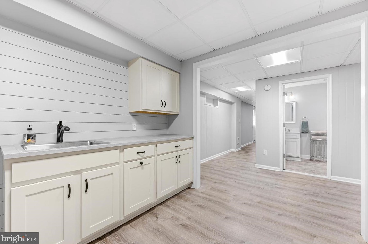 9321 Dunloggin Rd, Ellicott MD 21042-5115 exterior