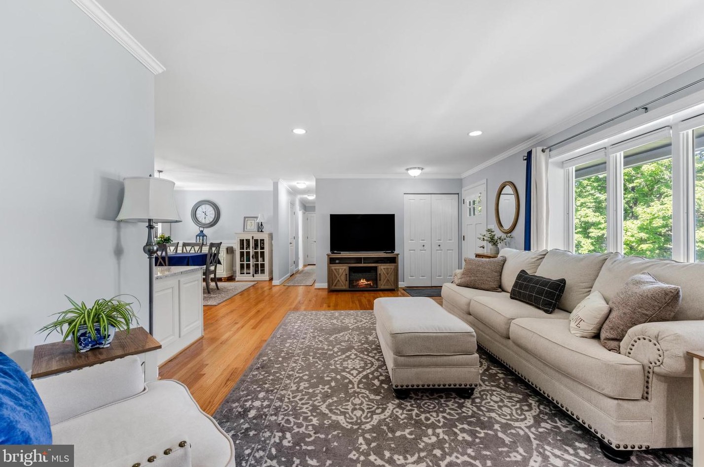 9321 Dunloggin Rd, Ellicott MD 21042-5115 exterior