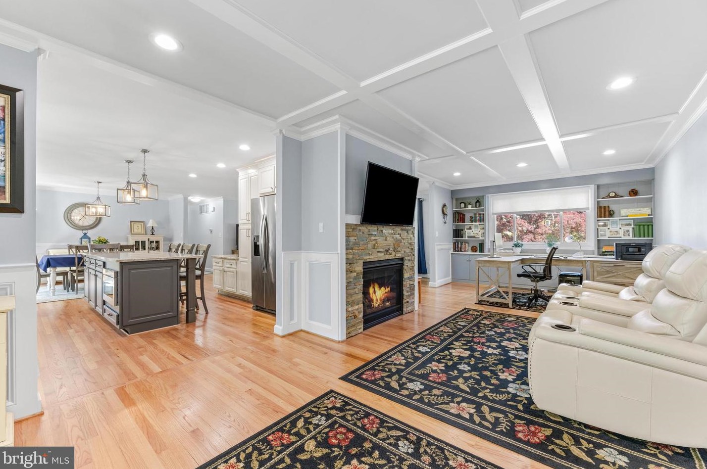 9321 Dunloggin Rd, Ellicott MD 21042-5115 exterior