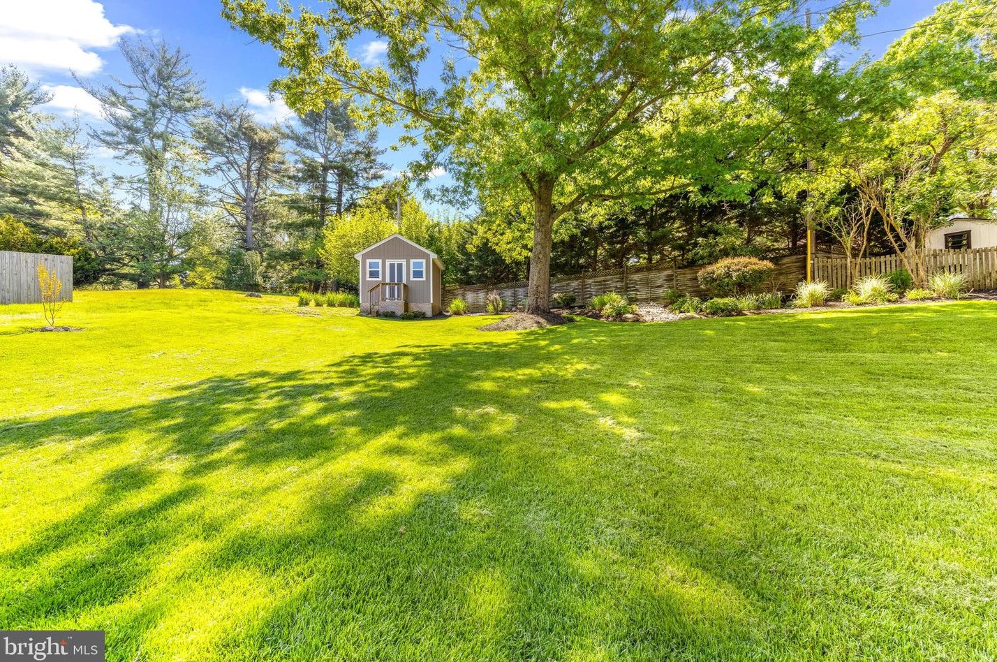 9321 Dunloggin Rd, Ellicott MD 21042-5115 exterior