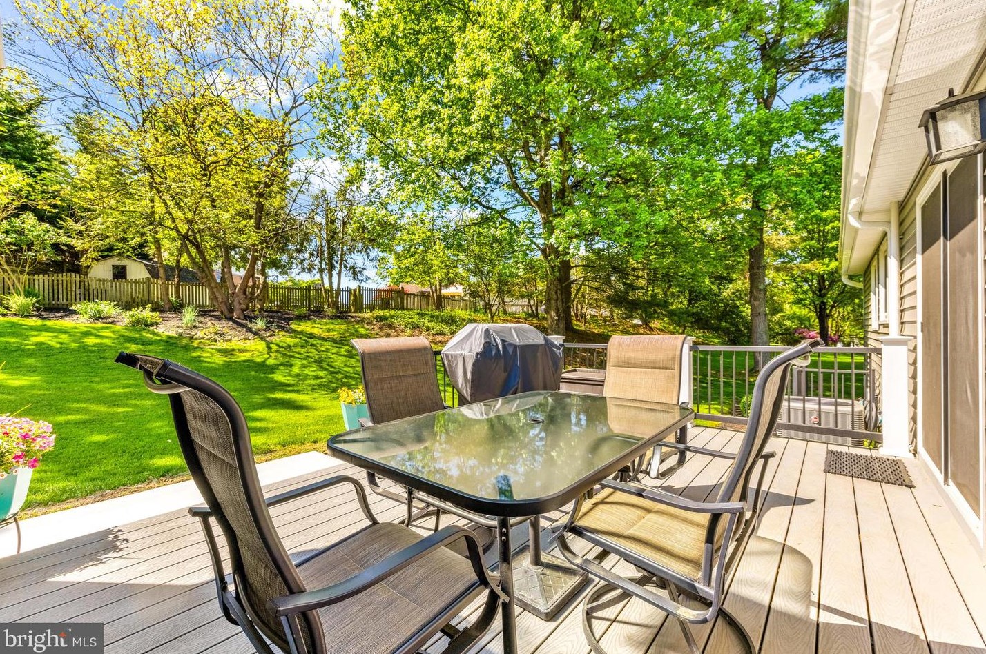 9321 Dunloggin Rd, Ellicott MD 21042-5115 exterior