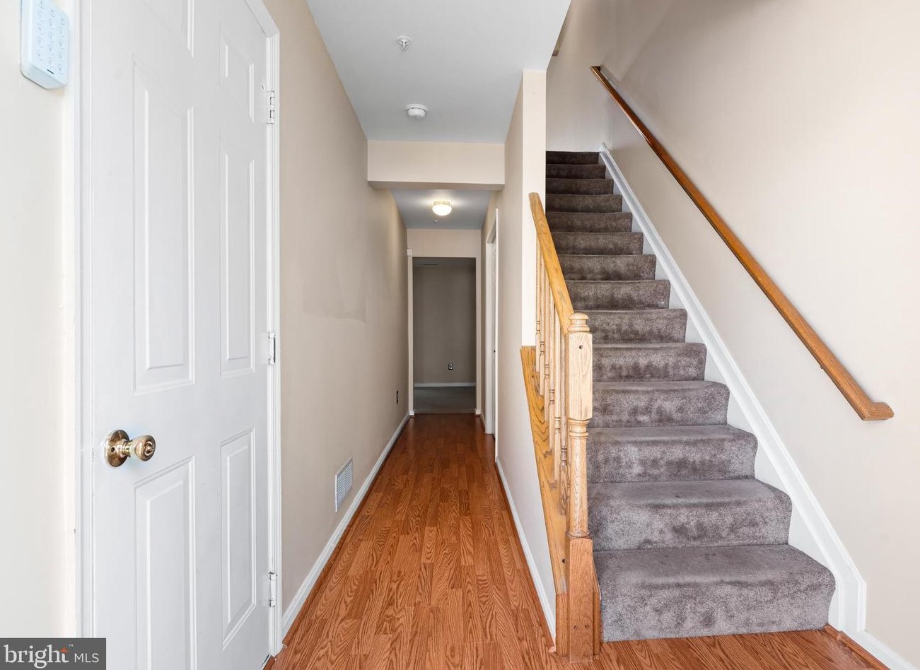 8873 Goose Landing Cir, Columbia, MD 21045-2171