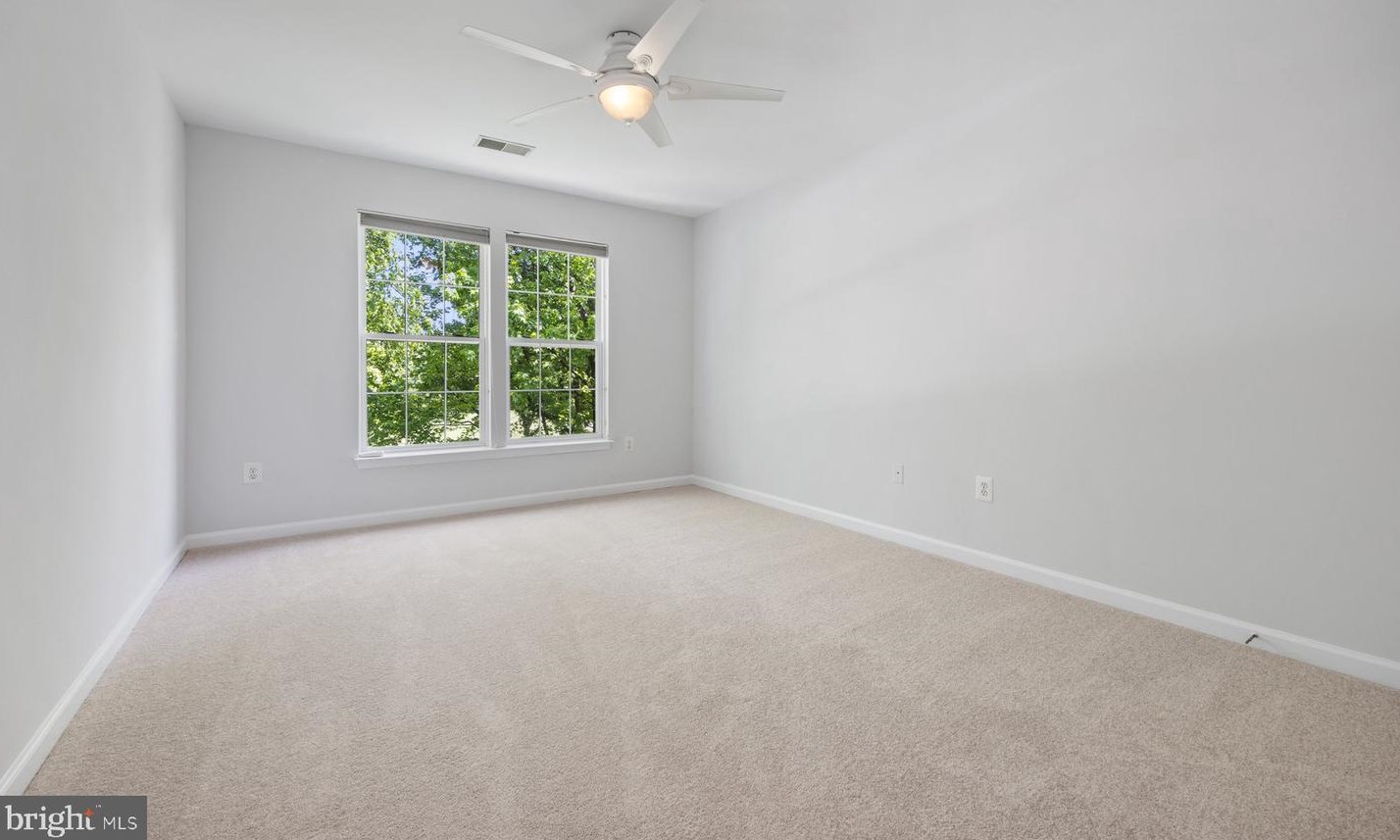 11050 Dorsch Farm Rd, Ellicott MD 21042-6269 exterior