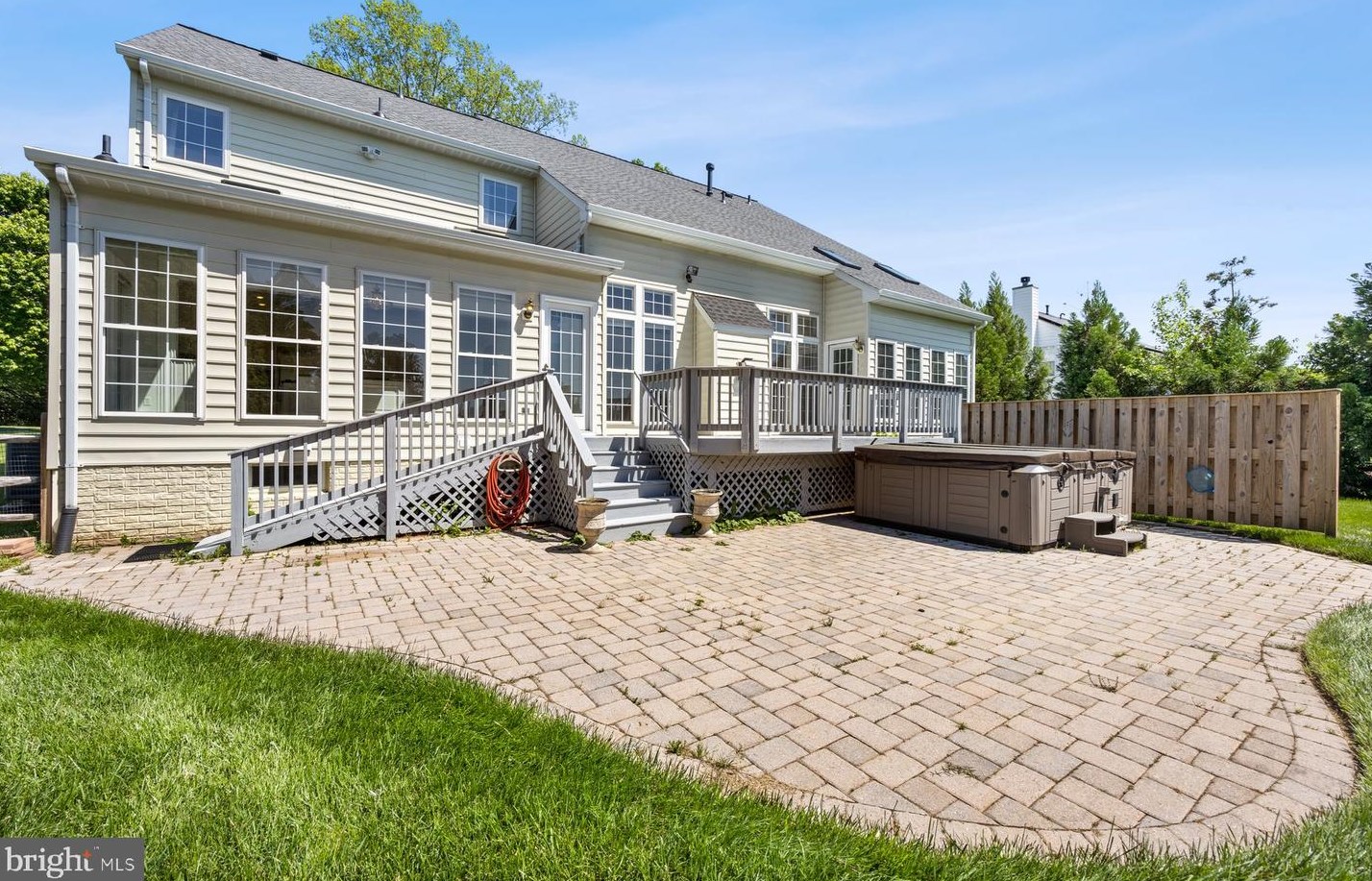 11050 Dorsch Farm Rd, Ellicott MD 21042-6269 exterior