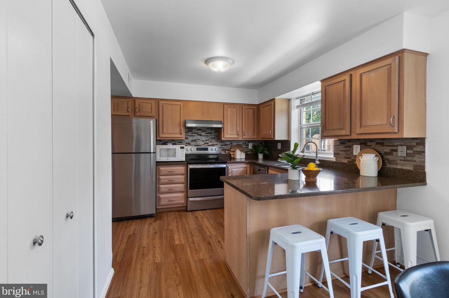 10626 High Beam Ct, Columbia MD  21044-3620 exterior