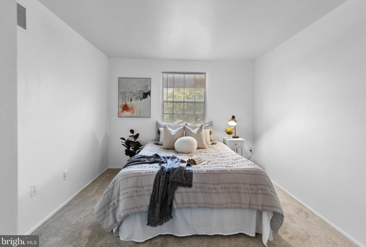 10626 High Beam Ct, Columbia MD  21044-3620 exterior