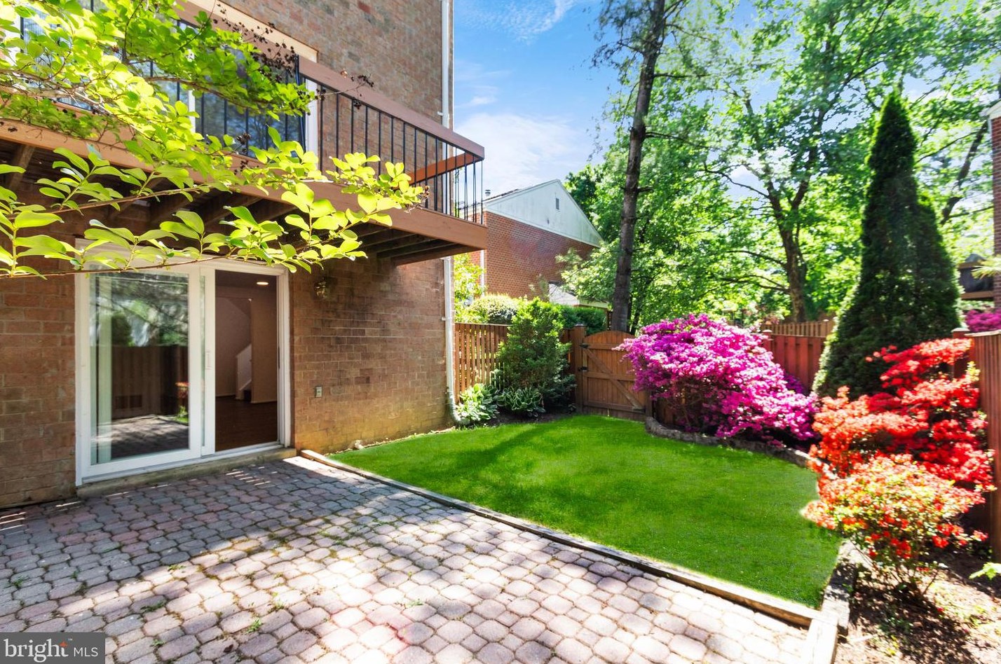 10626 High Beam Ct, Columbia MD  21044-3620 exterior