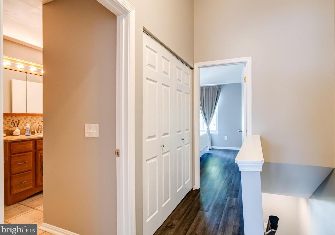 9642 Stirling Bridge Dr, Columbia MD 21046-1938 exterior