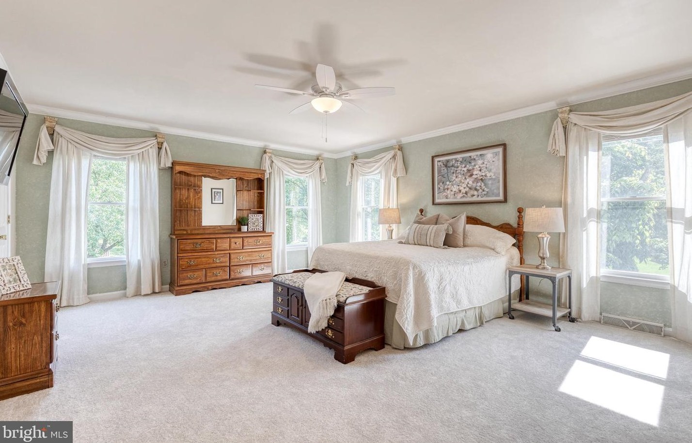 2800 Deer Trail Ct, Ellicott MD 21042-7817 exterior