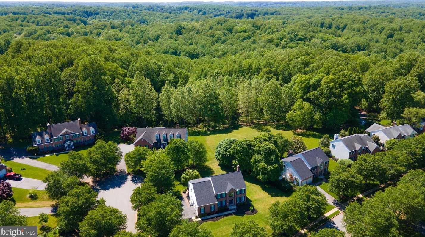 2800 Deer Trail Ct, Ellicott MD 21042-7817 exterior