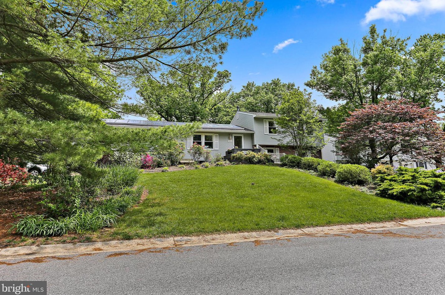 9445 Two Hills Ct, Columbia, MD 21045
