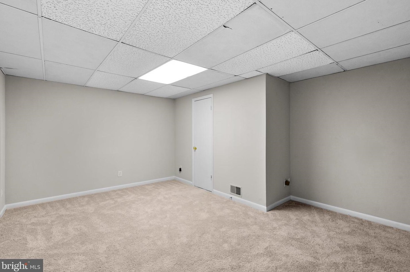 12207 Rilland Ct, Ellicott MD 21042-1353 exterior