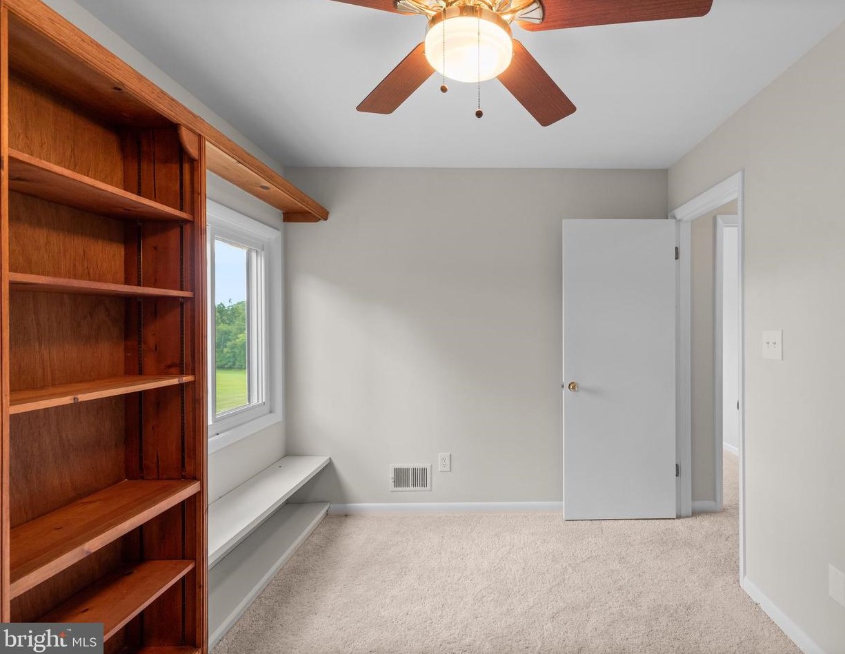 12207 Rilland Ct, Ellicott MD 21042-1353 exterior