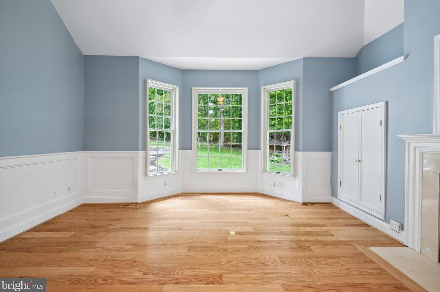 12661 Golden Oak Dr, Ellicott MD 21042-1150 exterior