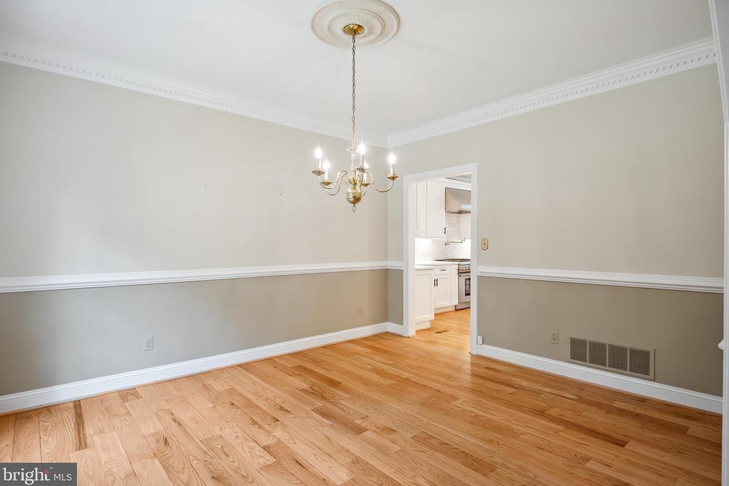 12661 Golden Oak Dr, Ellicott MD 21042-1150 exterior