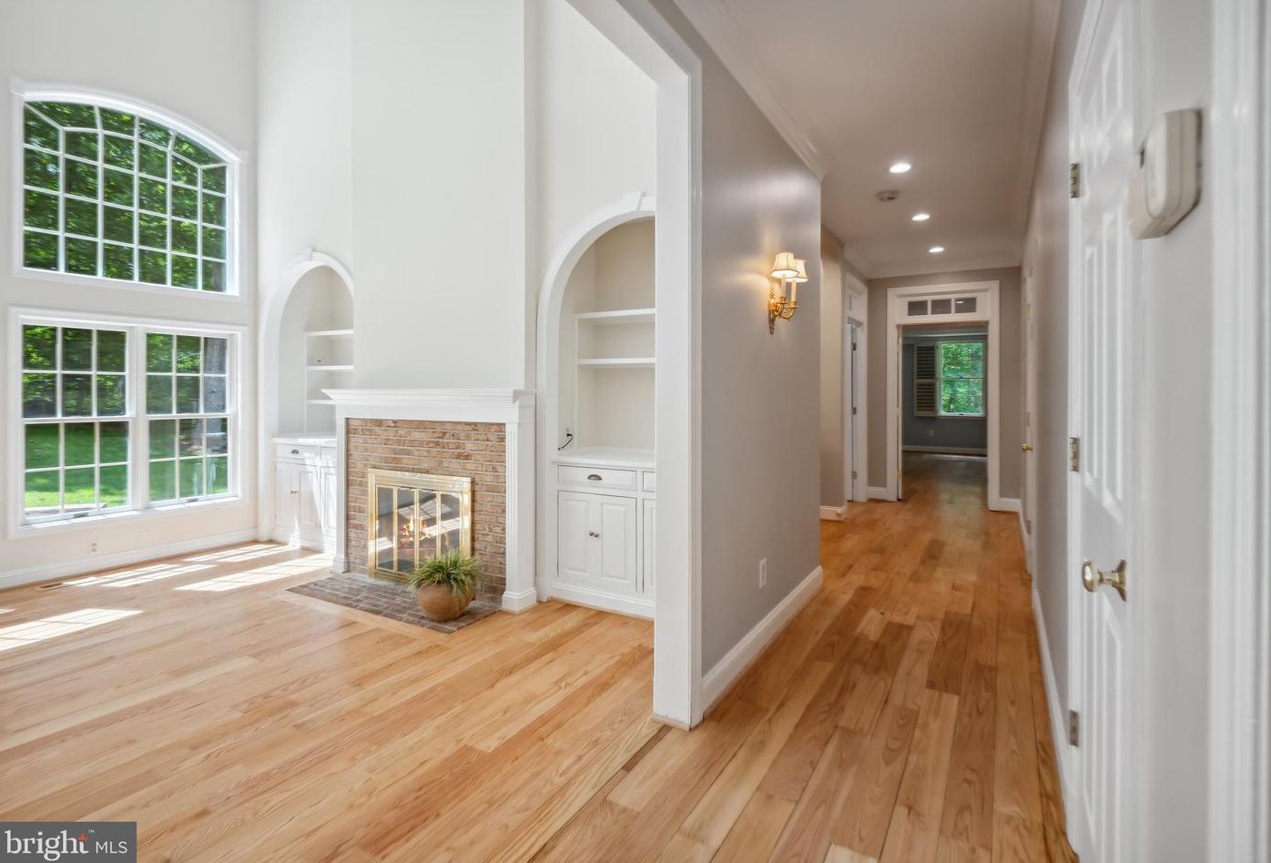 12661 Golden Oak Dr, Ellicott MD 21042-1150 exterior