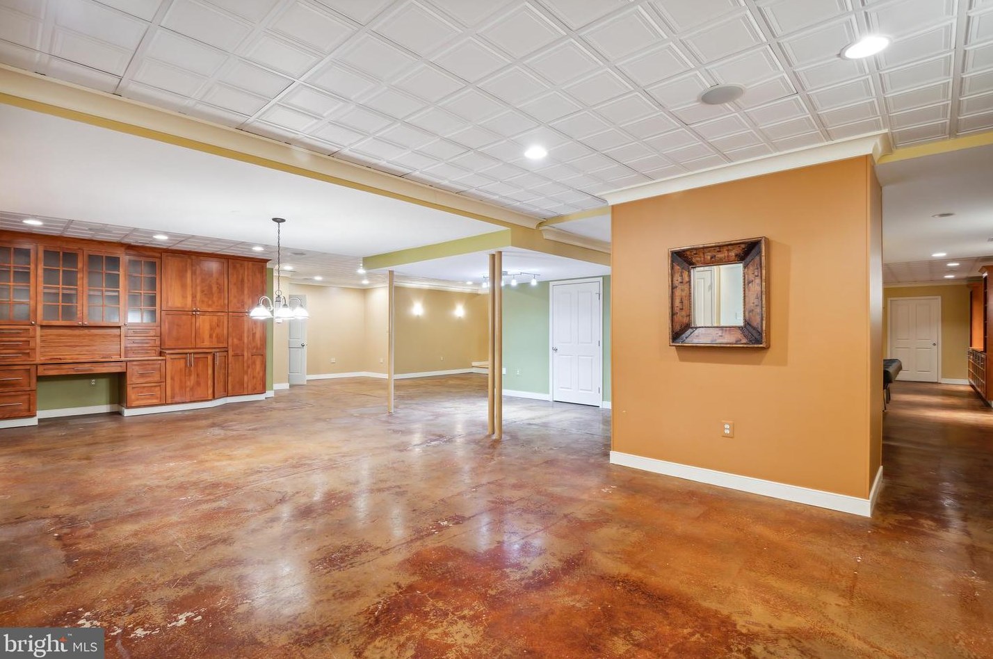 12661 Golden Oak Dr, Ellicott MD 21042-1150 exterior