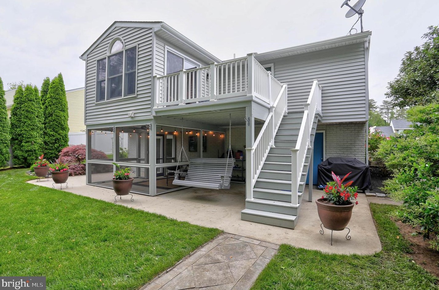 6112 Lori Ln, Baltimore, MD 21075-6141