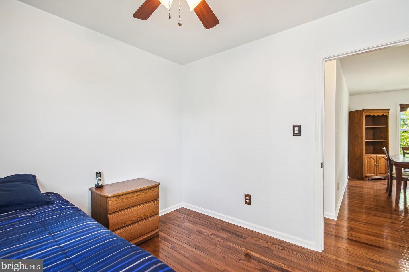 6404 Sedgwick St, Baltimore MD 21075-6198 exterior