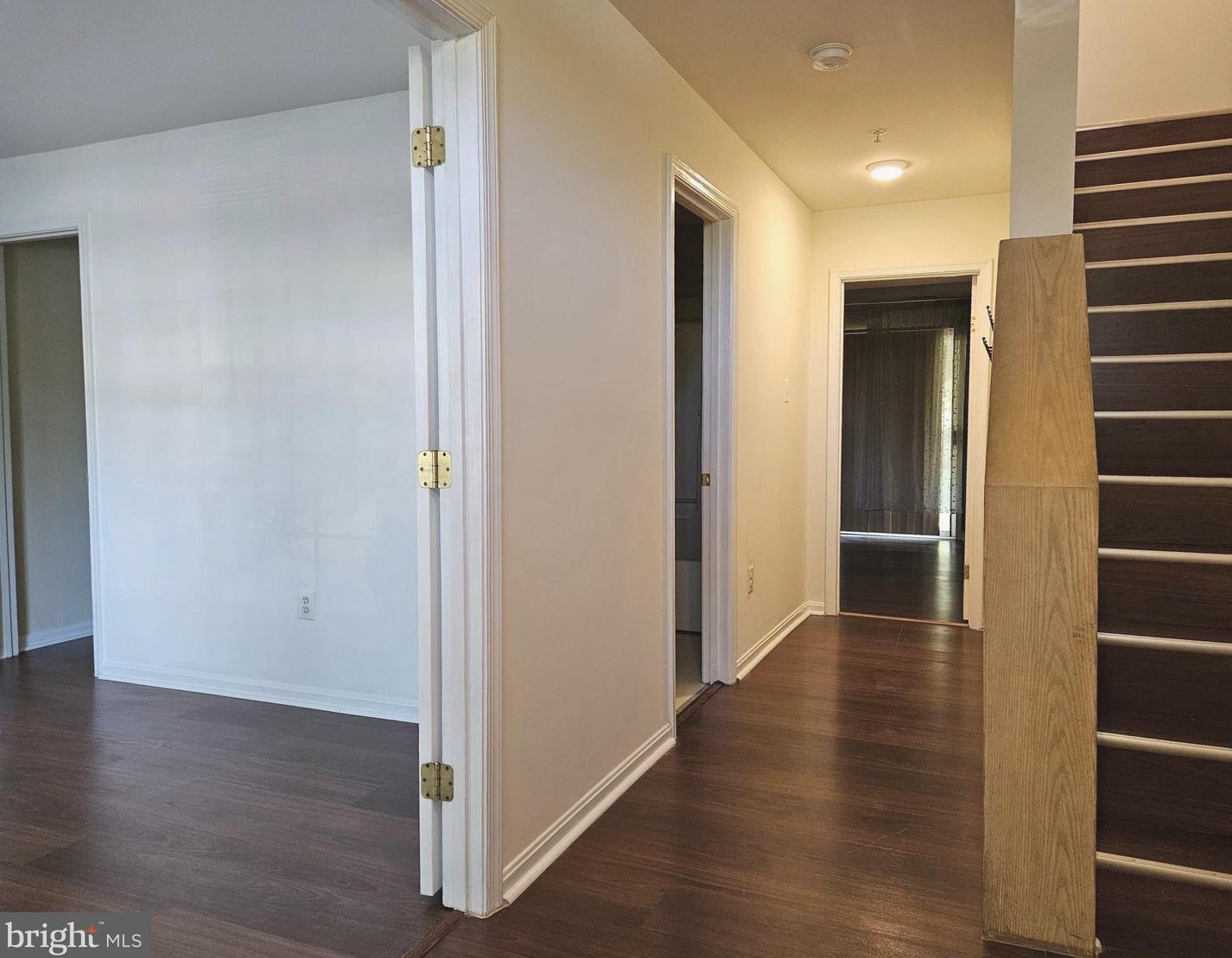 6210 Yellow Dawn Ct, Columbia MD  21045-2571 exterior