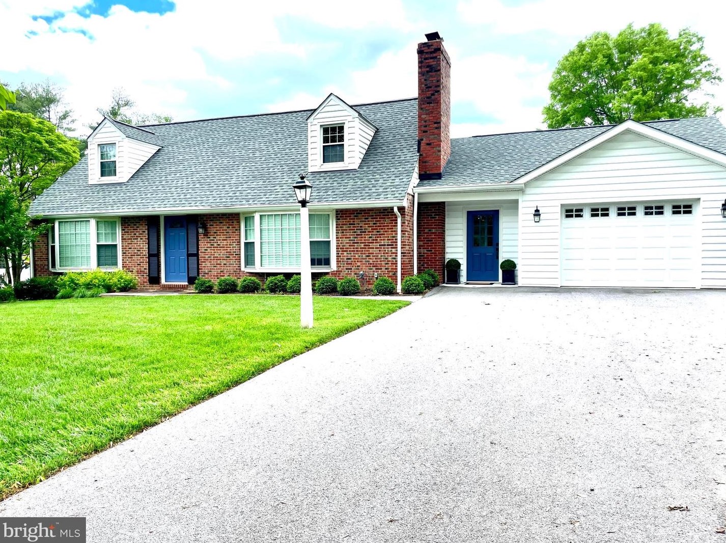 10117 Colonial Dr, Ellicott, MD 21042-6230