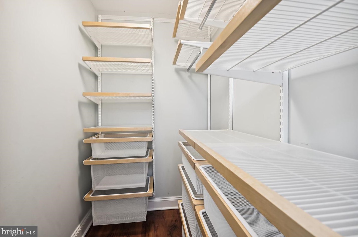 11927 New Country Ln, Columbia MD 21044-4405 exterior