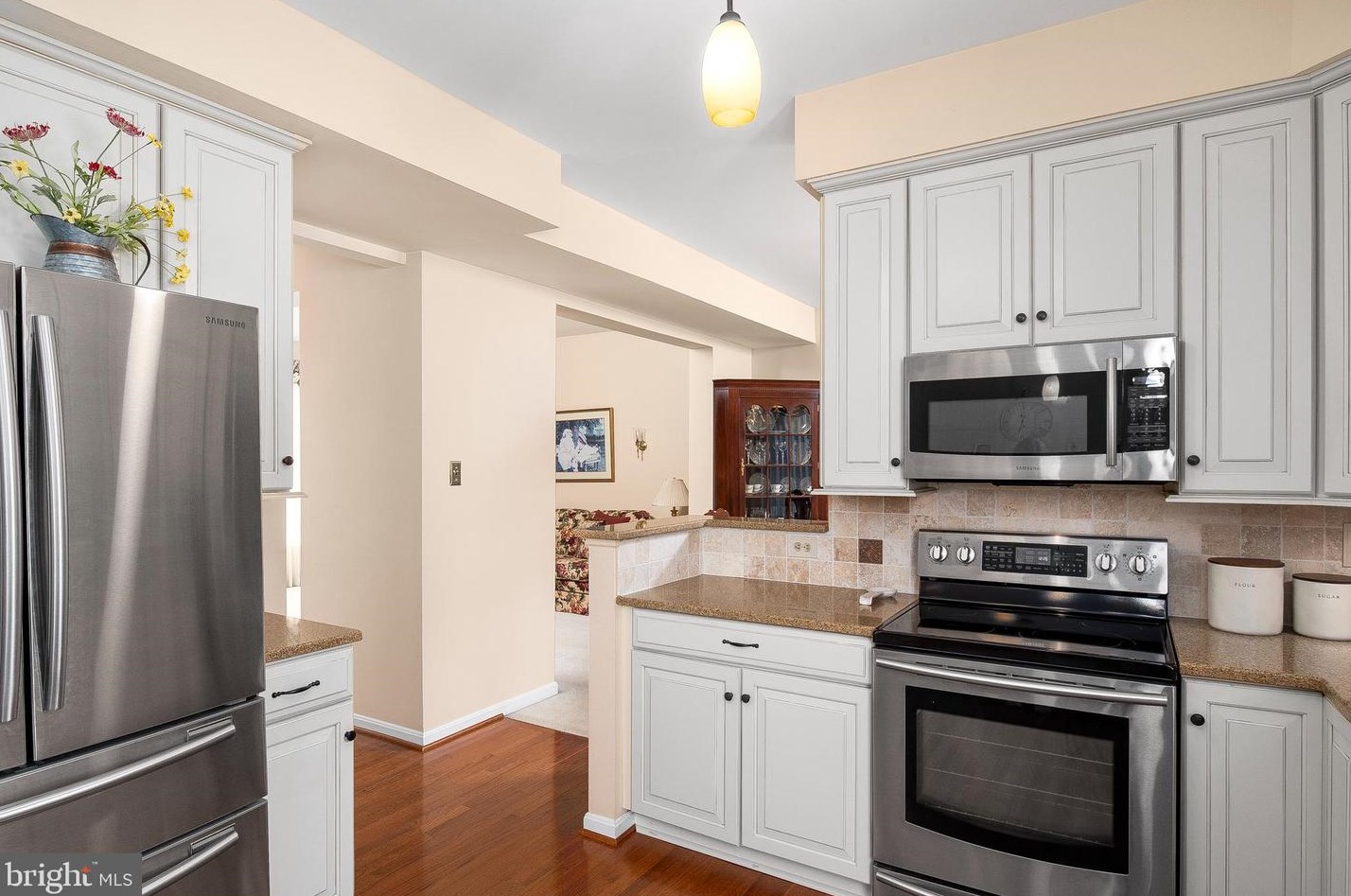 6279 Patuxent Quarter Rd, Baltimore MD  21076-1348 exterior