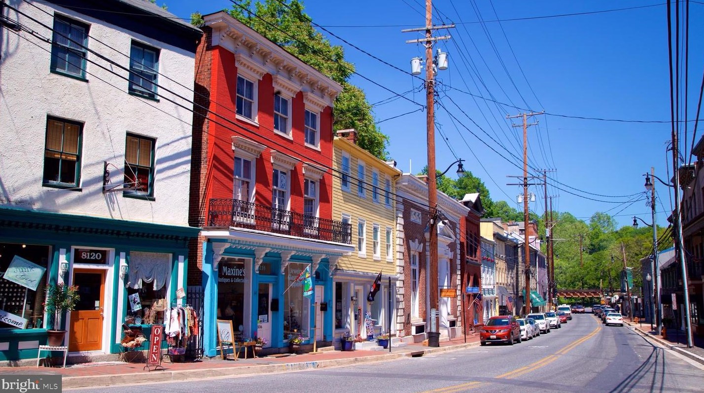 3796 Old Columbia Pike, Ellicott MD 21043-4643 exterior